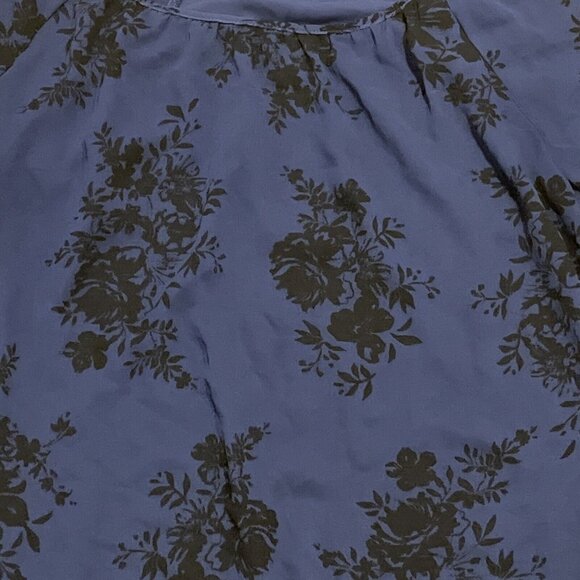 Torrid Floral Chiffon Blouse SZ 00 (Large) Blue Black Tulip Back Pullover - Picture 3 of 11